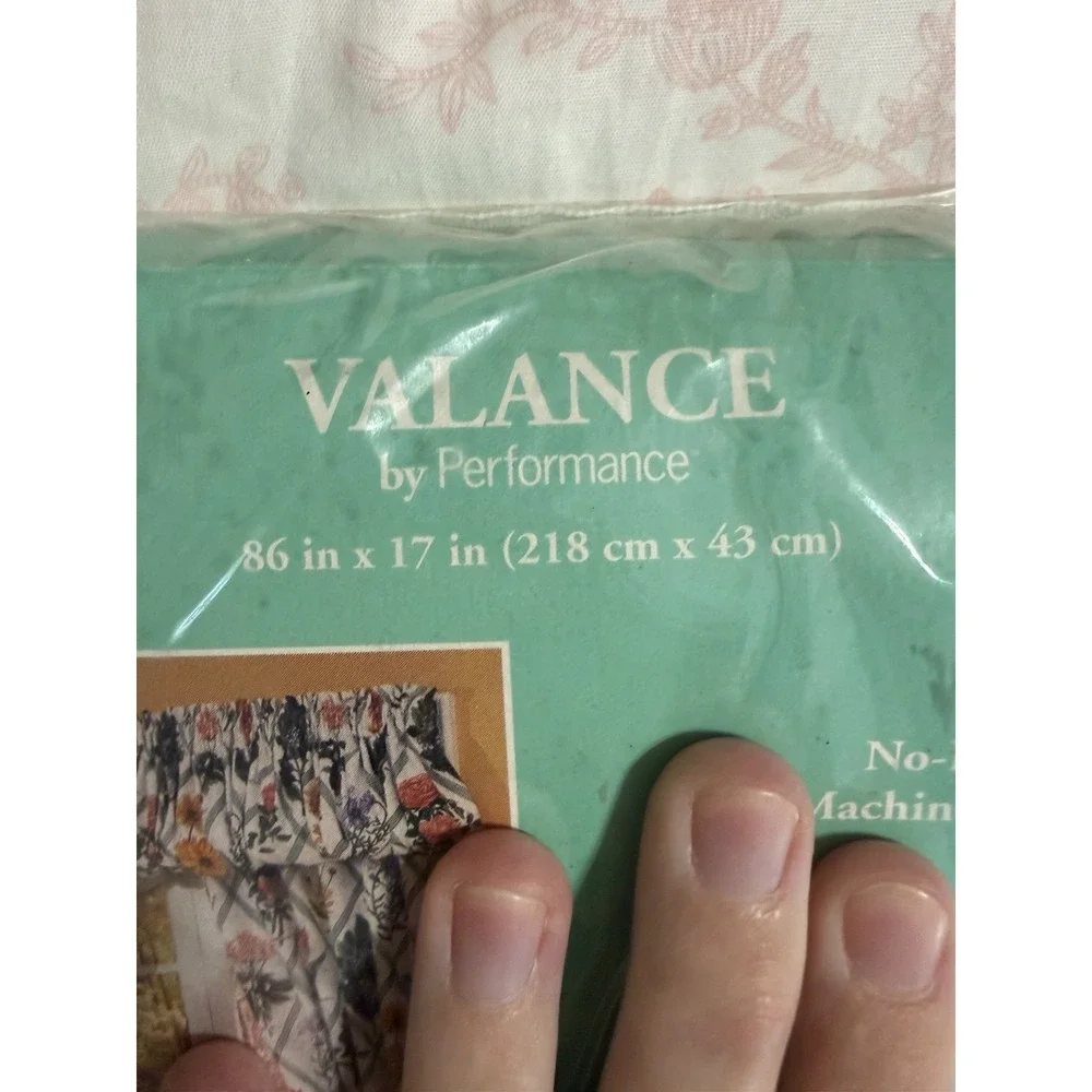Vintage Valance 1 ALLYSON FLORAL Valances New Old Stock Usa 86